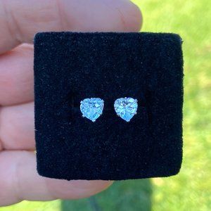 10k Solid Yellow Gold Genuine 5.5mm Aquamarine Stud Earrings